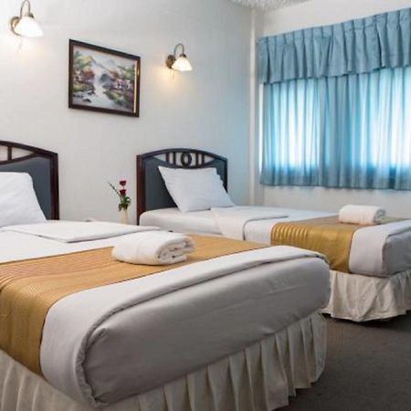 Amarin Nakorn Hotel Phitsanulok Bagian luar foto
